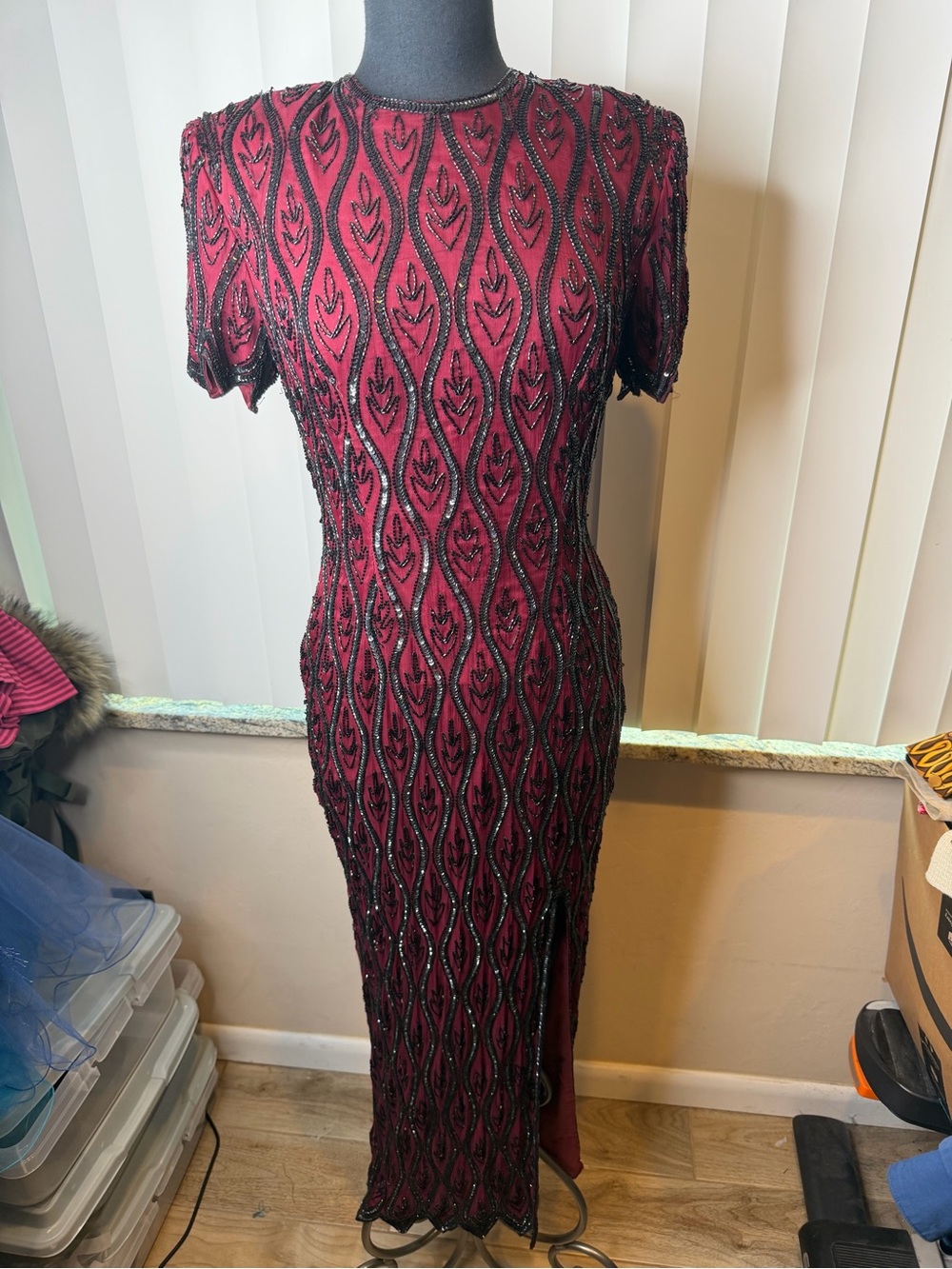 Vintage Stenay burgundy black beaded silk evening dress art deco-inspired Size 6